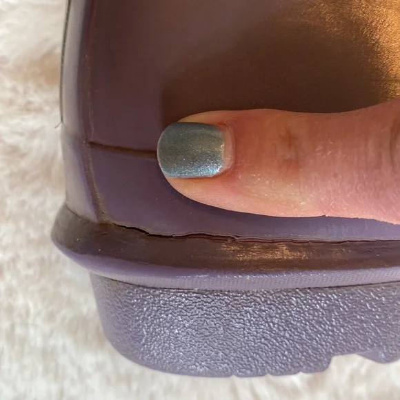 Hunter Glossy Plum Rain Boot 5 - Picture 9 of 11